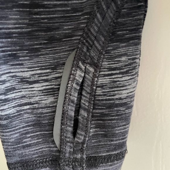 Athletic Top - Picture 4 of 4